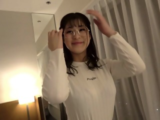 Txxx 435mfc-010 おっぱいがものすごい盛り上がりをみせる。これはエロイ…下乳